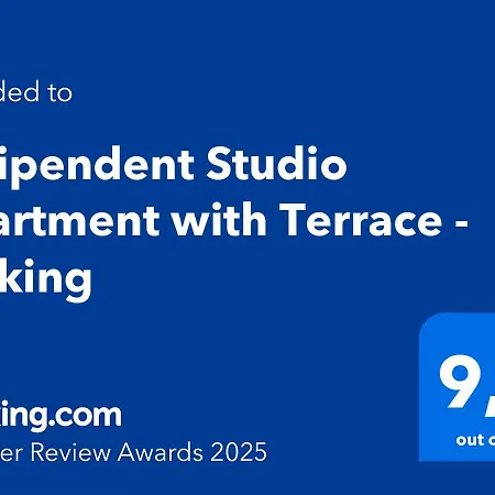 Indipendent With Terrace - Parking Florencja